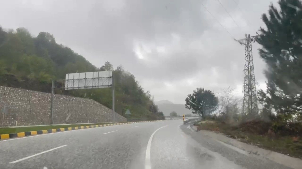 Amasra’da doğa şöleni! Bir saatte dört mevsim, gökyüzü kızıla büründü - Sayfa 4