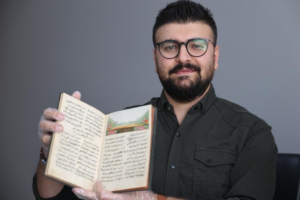 30 bin liraya aldı, şimdi paha biçilemiyor! Gülşeni’nin kayıp şiirleri gün yüzüne çıktı: 104 yeni eser keşfedildi! - Sayfa 1