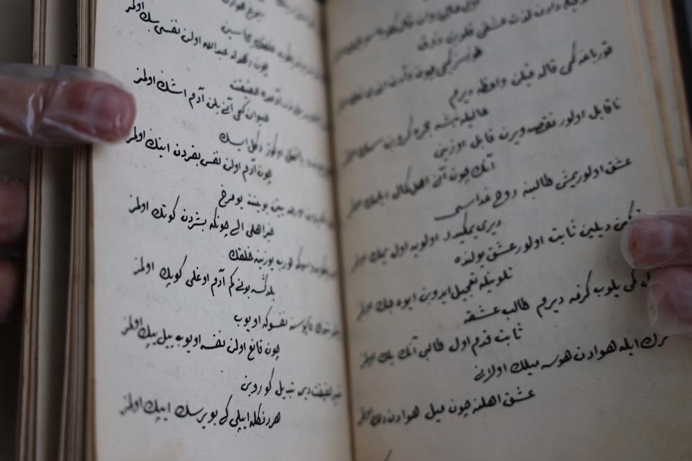 30 bin liraya aldı, şimdi paha biçilemiyor! Gülşeni’nin kayıp şiirleri gün yüzüne çıktı: 104 yeni eser keşfedildi! - Sayfa 4