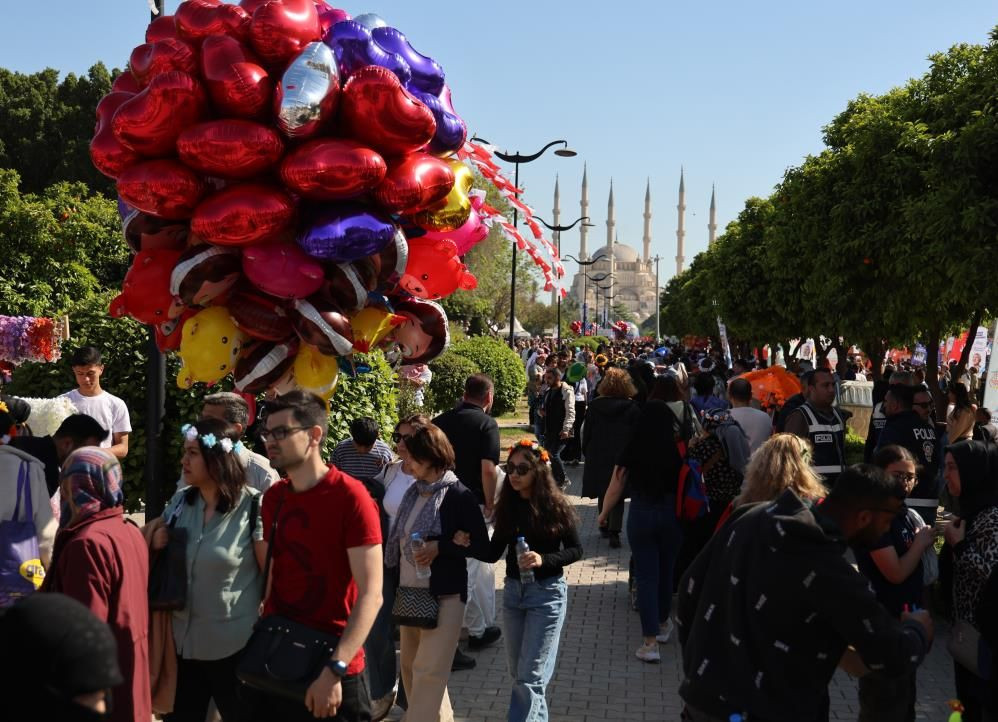 Adana’da Portakal Çiçeği Karnavalı'nda skandal görüntüler! Hijyen faciası ve hileli ürünler infial yarattı! Rezalet sonunda bitti... - Sayfa 3