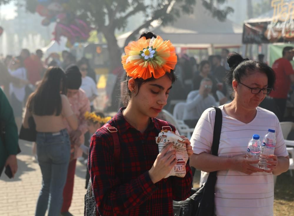 Adana’da Portakal Çiçeği Karnavalı'nda skandal görüntüler! Hijyen faciası ve hileli ürünler infial yarattı! Rezalet sonunda bitti... - Sayfa 6