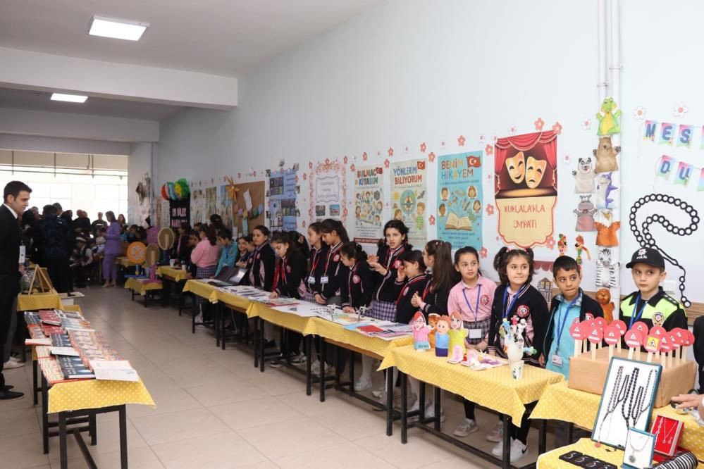 Oltu’da öğrencilerin bilim şenliği sergisi büyük ilgi gördü - Sayfa 6