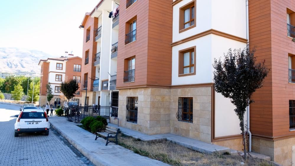 Malatya Kale’de TOKİ’nin “kale gibi” konutları sınavdan geçti! - Sayfa 10