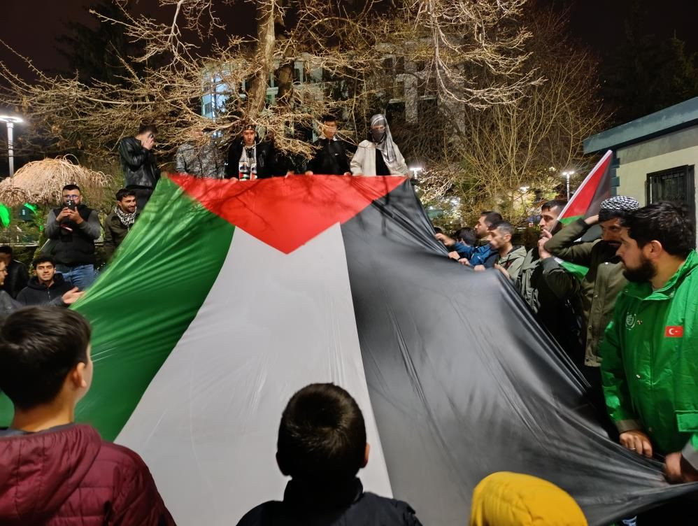 Van’da “Siyonizme Karşı Öfke Yürüyüşü”: Gazze için binler bir araya geldi - Sayfa 6