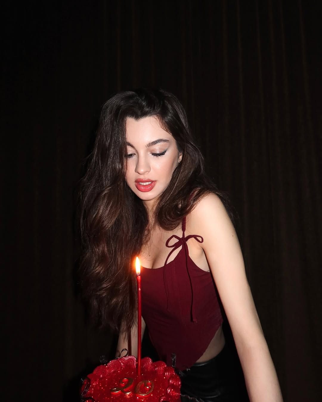 Su Burcu Yazgı Coşkun 20 yaşında: Doğum günü pozlarıyla sosyal medyayı salladı! - Sayfa 8