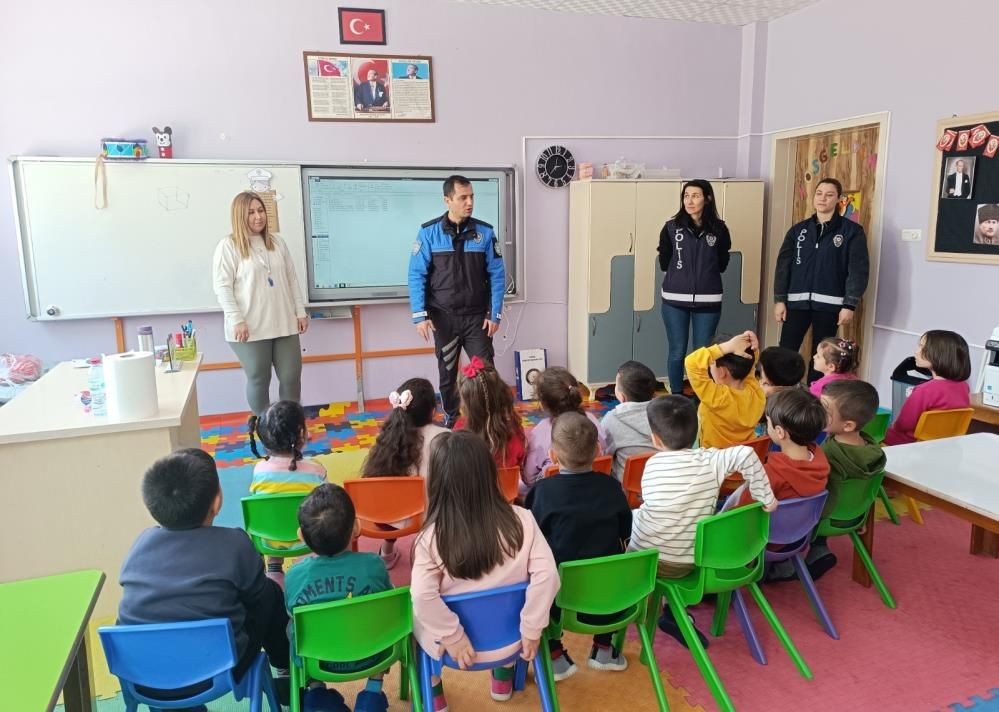 Niğde’de polisten çocuklara güvenli yaşam eğitimi - Sayfa 3