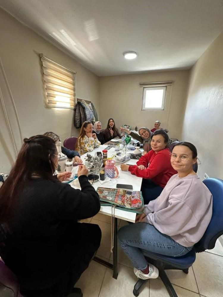 Havran’da erasmus buluşması: İspanyol öğretmenler halk eğitimi merkezini ziyaret etti - Sayfa 2