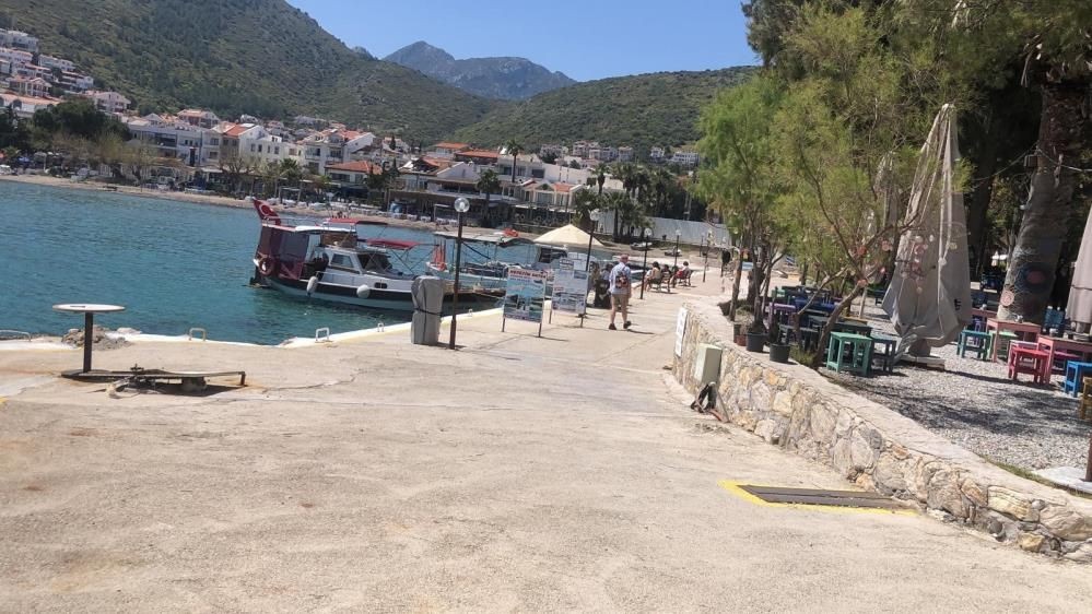 Datça’da yaz esintisi: Sahiller doldu, vatandaşlar denize koştu - Sayfa 3
