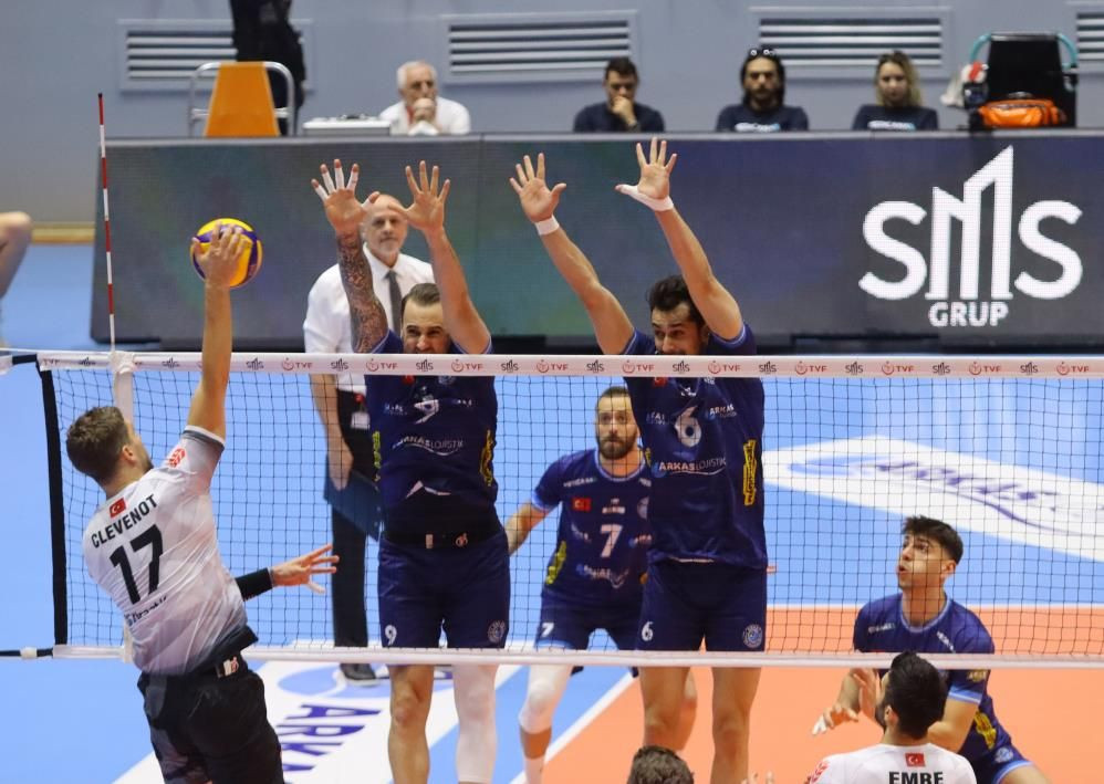 Efeler Ligi’nde final bileti Ziraat Bankkart’ın: Arkas’ı deplasmanda 3-1 yendi - Sayfa 1