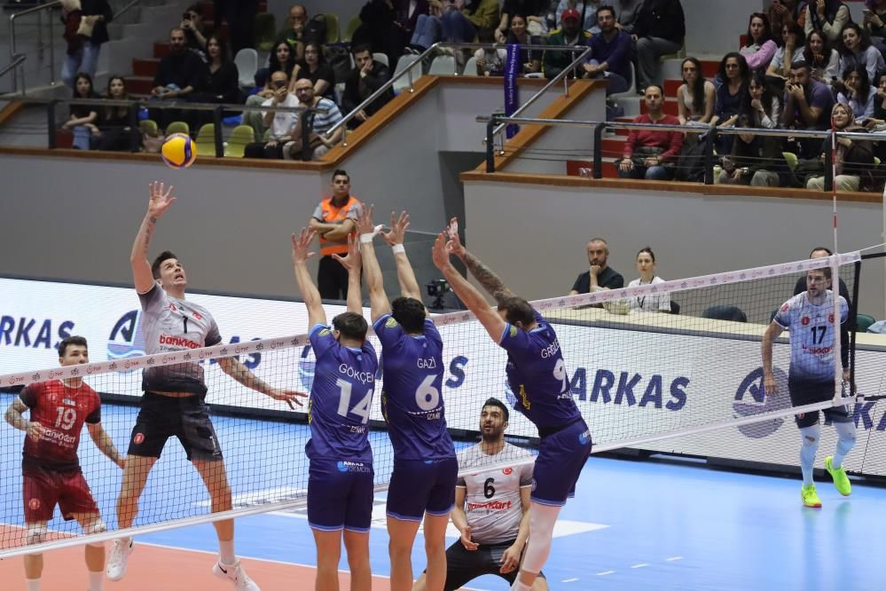 Efeler Ligi’nde final bileti Ziraat Bankkart’ın: Arkas’ı deplasmanda 3-1 yendi - Sayfa 3
