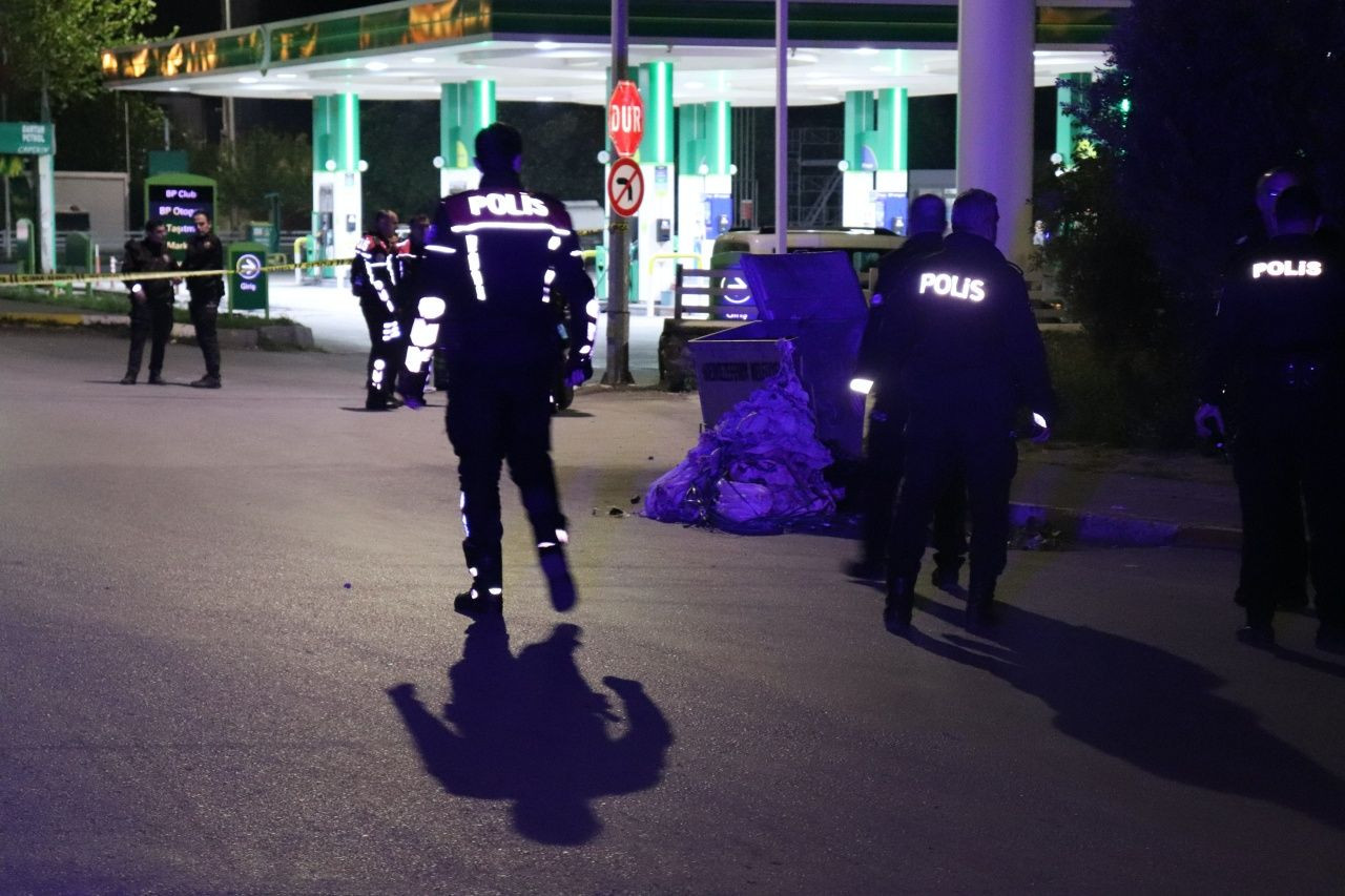 Denizli’de kan donduran olay! Yeni doğan bebeği çöpe atıp ölüme terk ettiler - Sayfa 7