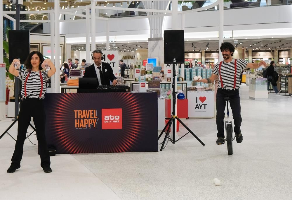 Antalya Havalimanı yeni yüzüyle parlıyor: 850 milyon avroluk dev yatırım tamamlandı - Sayfa 5