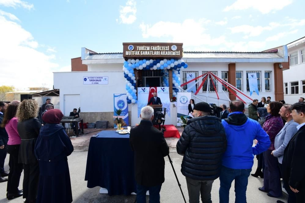 Van YYÜ’de gastronomi hamlesi: Mutfak Sanatları Akademisi açıldı - Sayfa 7