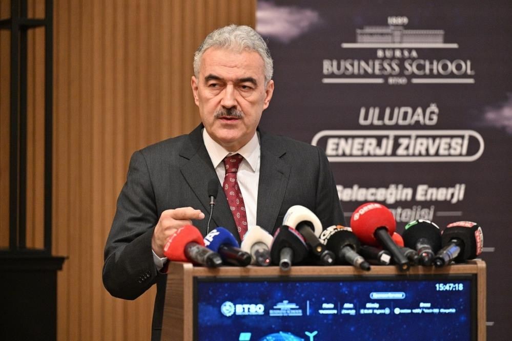 Türkiye’nin enerji devrimi: Uludağ Enerji Zirvesi’nde 2035 hedefleri açıklandı - Sayfa 3