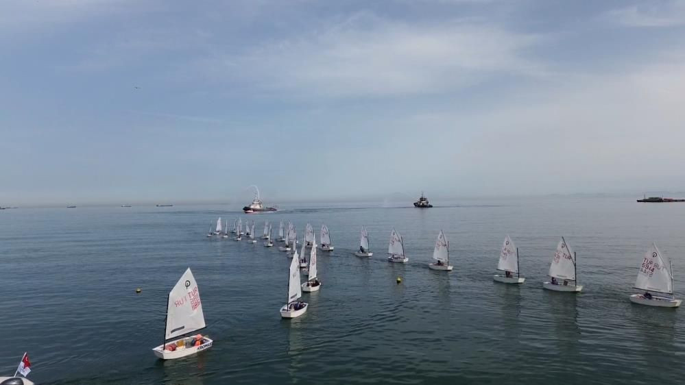 Tekirdağ’da Turizm Haftası’nda denizde görsel şölen: Yelkenciler ve römorkörler büyüledi - Sayfa 2