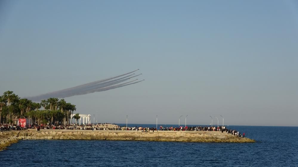 Türk Yıldızları Mersin semalarını fethetti: Prova uçuşu büyüledi - Sayfa 3