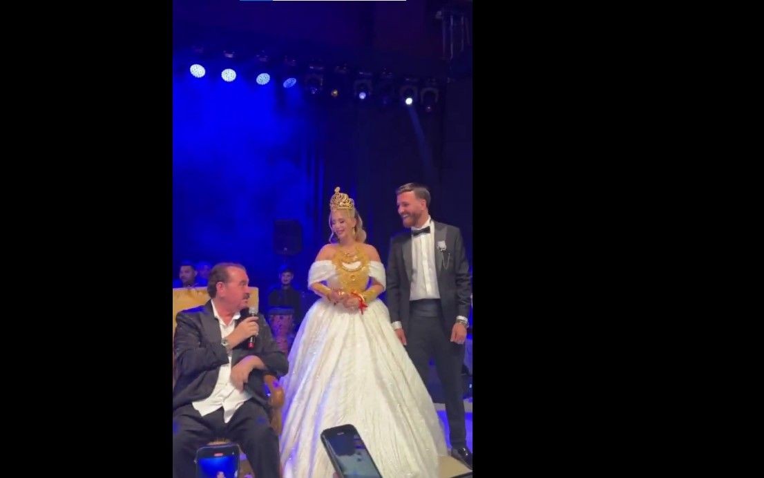 Aleyna Dalveren’in görkemli aşiret düğünü: İbrahim Tatlıses'in katıldığı düğünde milyon dolarlık altınlar takıldı - Sayfa 3