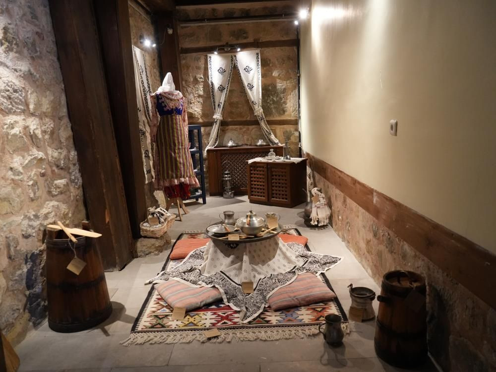 Kastamonu’da geçmişten geleceğe uzanan miras! Geleneksel Gelinlik ve Çeyizler Sergisi açıldı - Sayfa 7