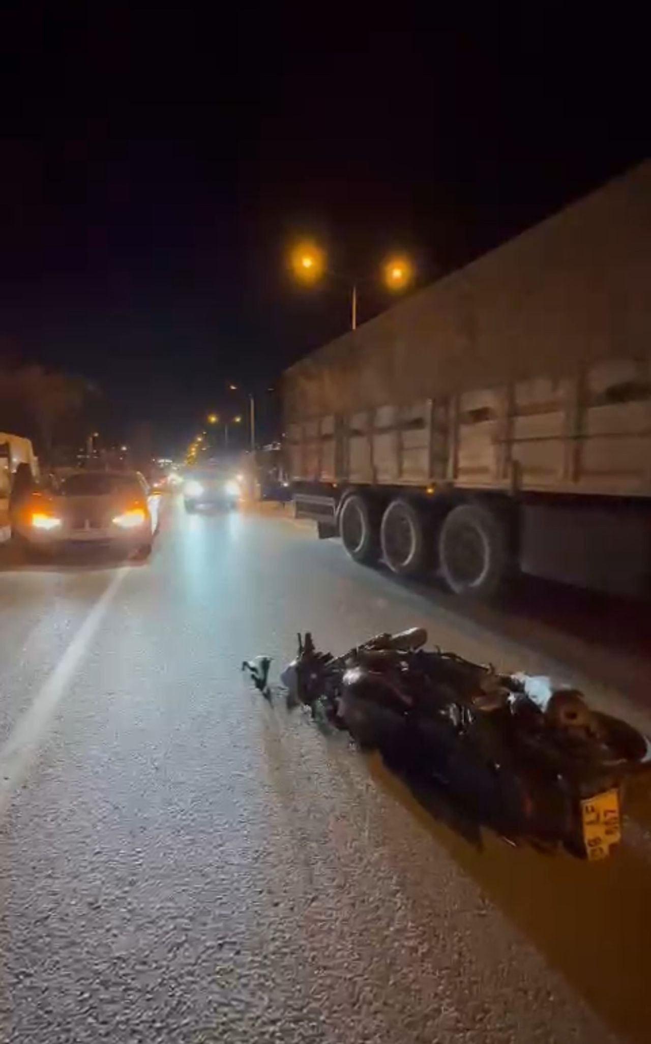 Van’da motosiklet ile otomobil çarpıştı! 1 yaralı - Sayfa 1
