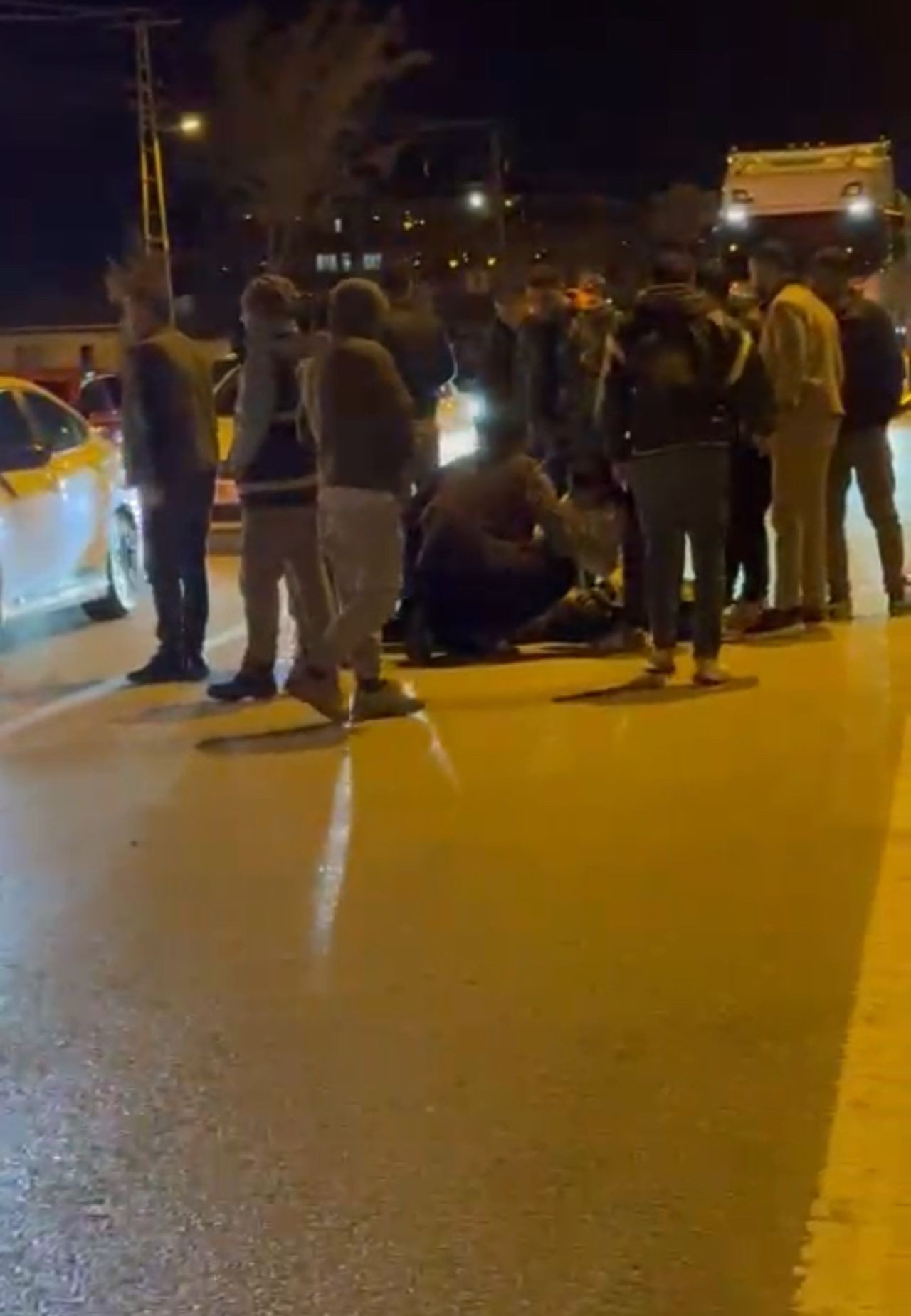 Van’da motosiklet ile otomobil çarpıştı! 1 yaralı - Sayfa 4