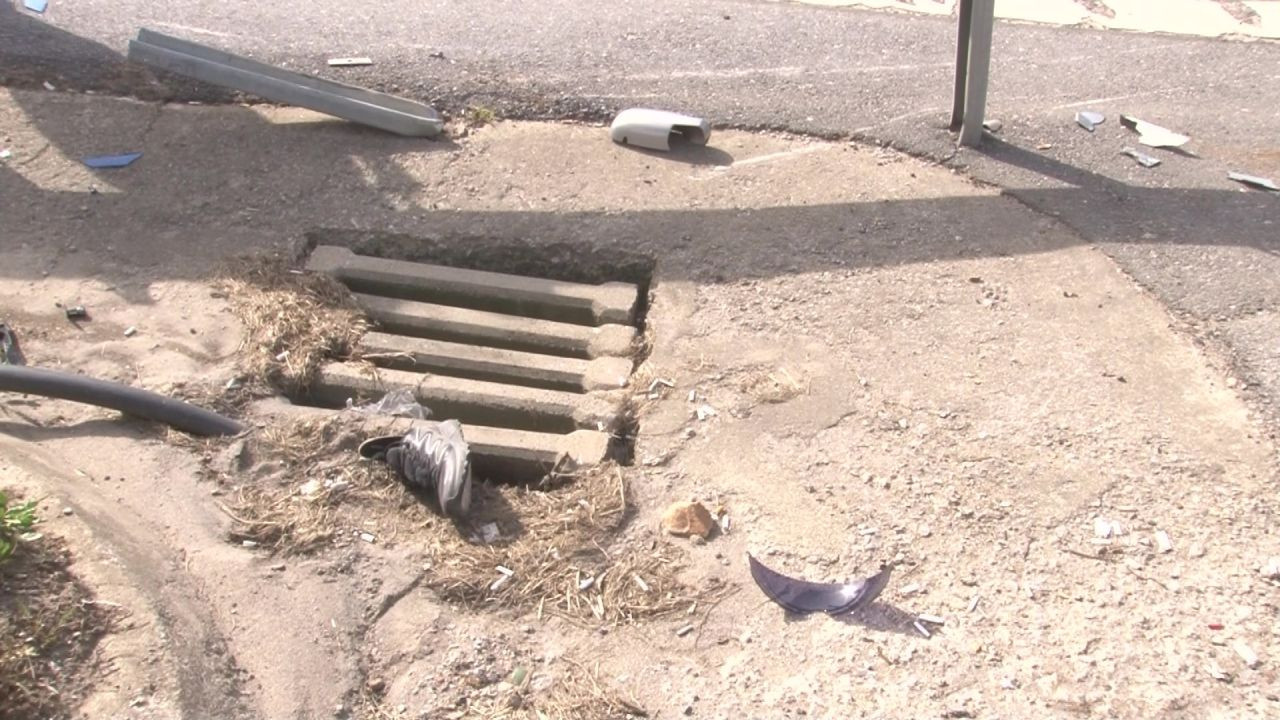 Kartal’da feci kaza! Otomobil ile motosiklet çarpıştı, 1 ağır yaralı - Sayfa 6