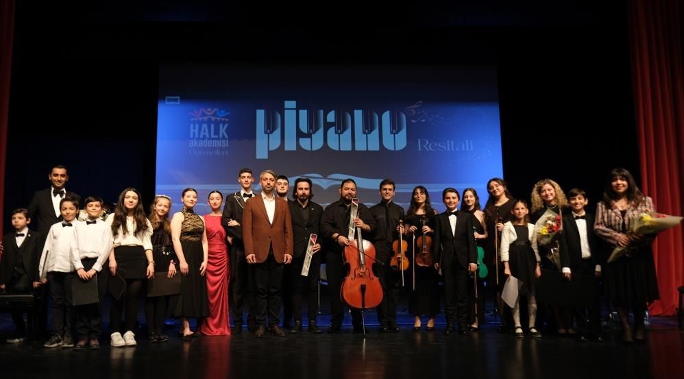 Büyükçekmece Halk Akademisi öğrencileri Atatürk Kültür Merkezi’nde sahne aldı - Sayfa 4
