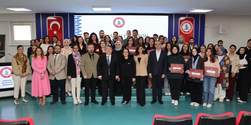 Zonguldak Bülent Ecevit Üniversitesi’nde STEM başarısı: 106 öğrenci sertifikalarını aldı - Sayfa 3