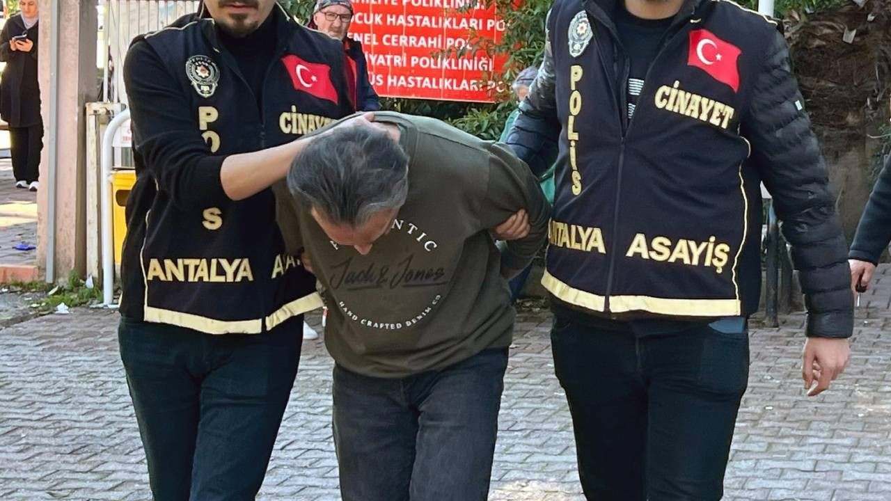 Eski eşini benzin dökerek yakmıştı! Gürhan Üzer, duruşma öncesi organ yetmezliğinden öldü - Sayfa 4