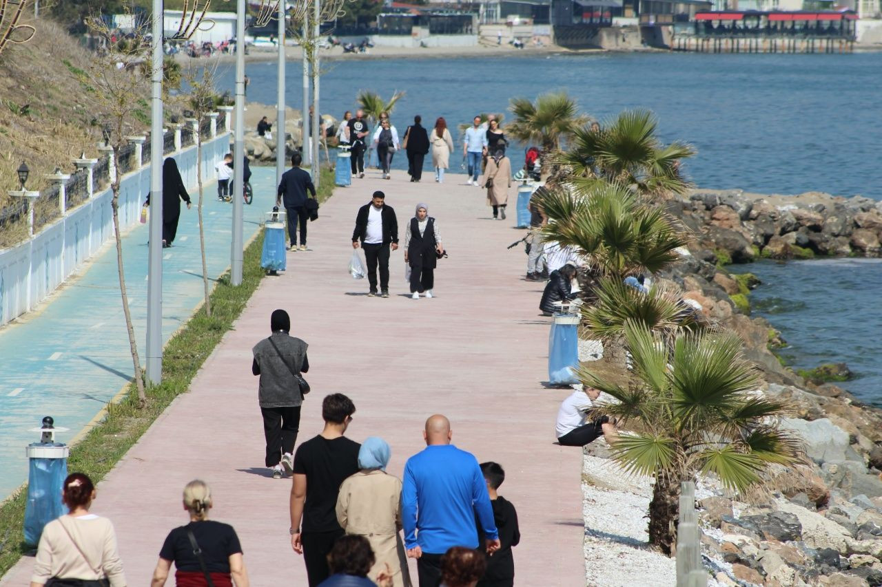 Tekirdağ’da bahar coşkusu: Alkaya Sahili dolup taştı - Sayfa 5