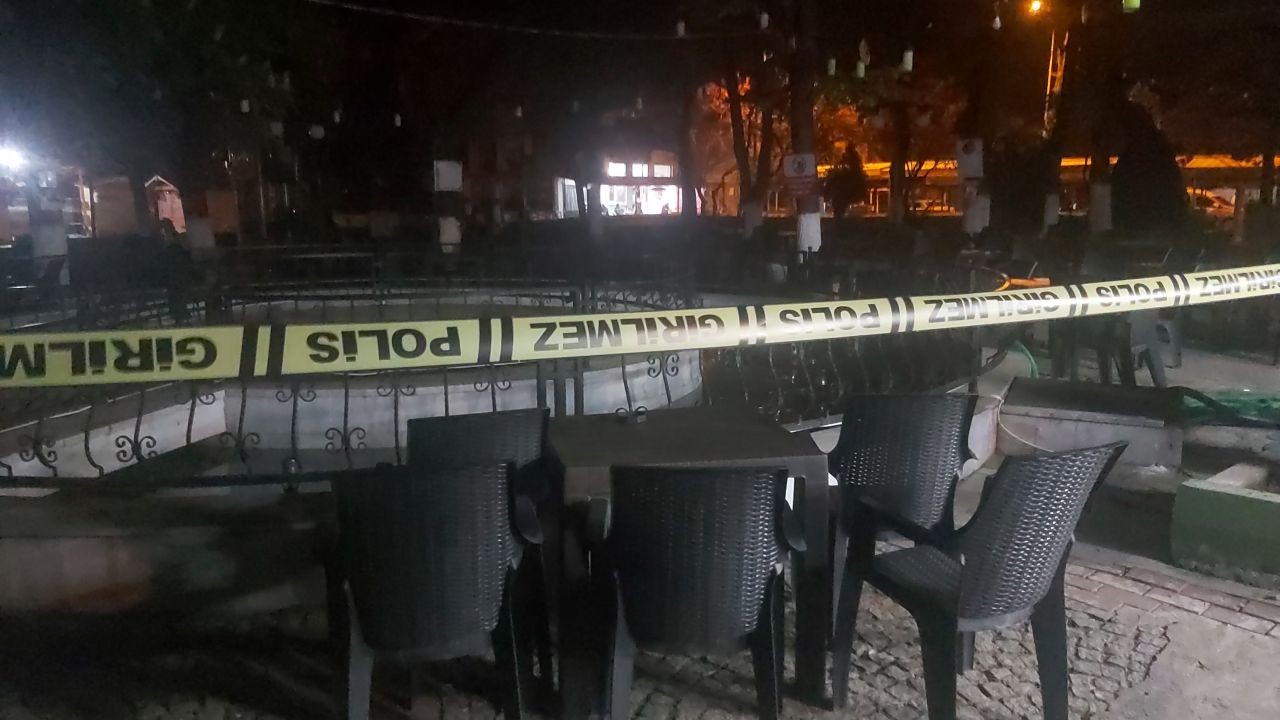 Kırklareli’de dehşet anları! Süs havuzunda elektriğe kapılan 1’i çocuk 4 kişi ağır yaralandı - Sayfa 1