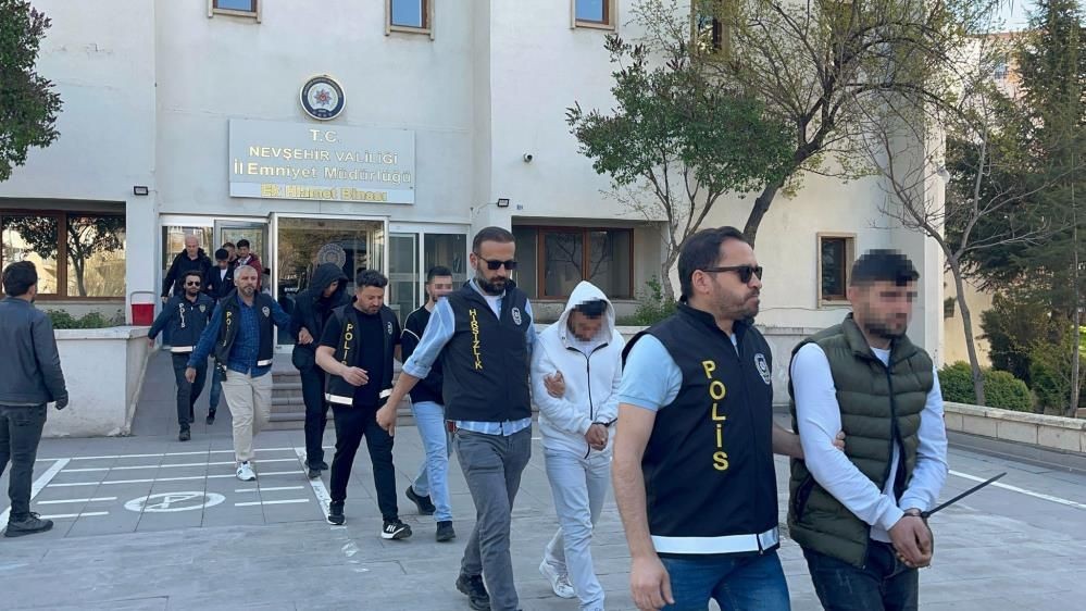 Nevşehir’de jigolo dolandırıcılığı çetesi çökertildi: 15 gözaltı - Sayfa 3