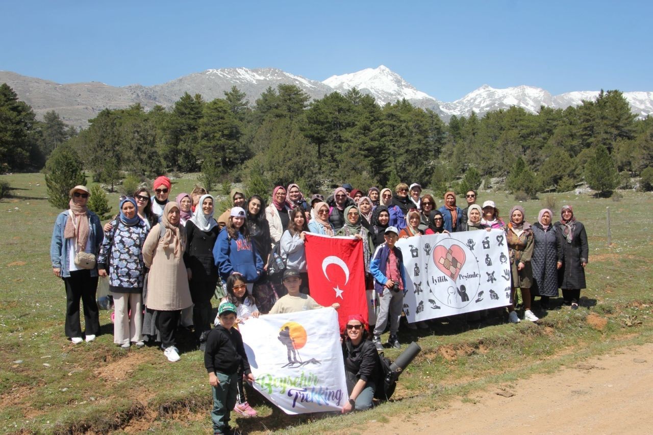 Konya’da “doğada okuyorum” etkinliği! Kitap sevgisi doğayla buluştu - Sayfa 2