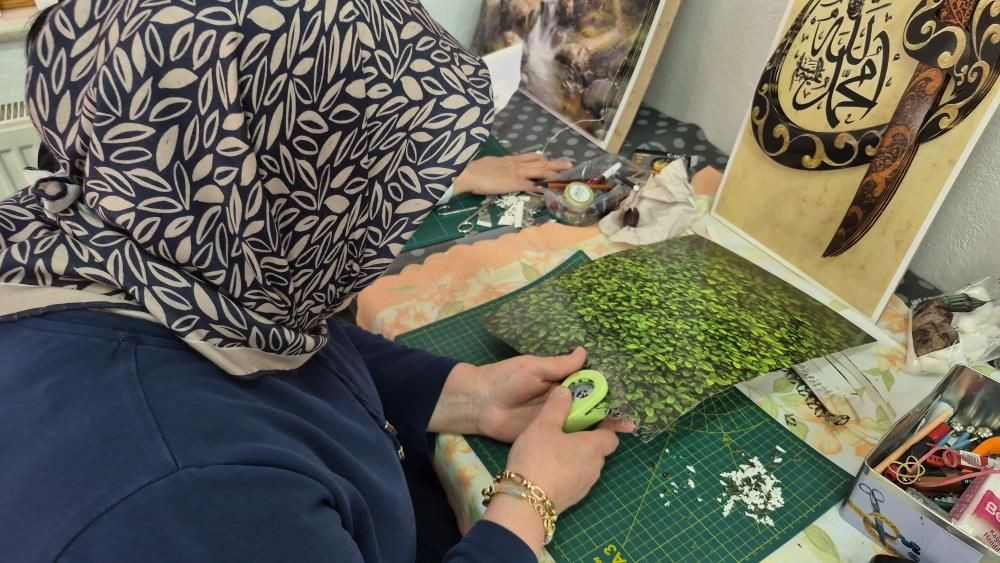 Düzce’de rölyef sanatı: Kağıtla üç boyutlu eserler hayat buluyor - Sayfa 4