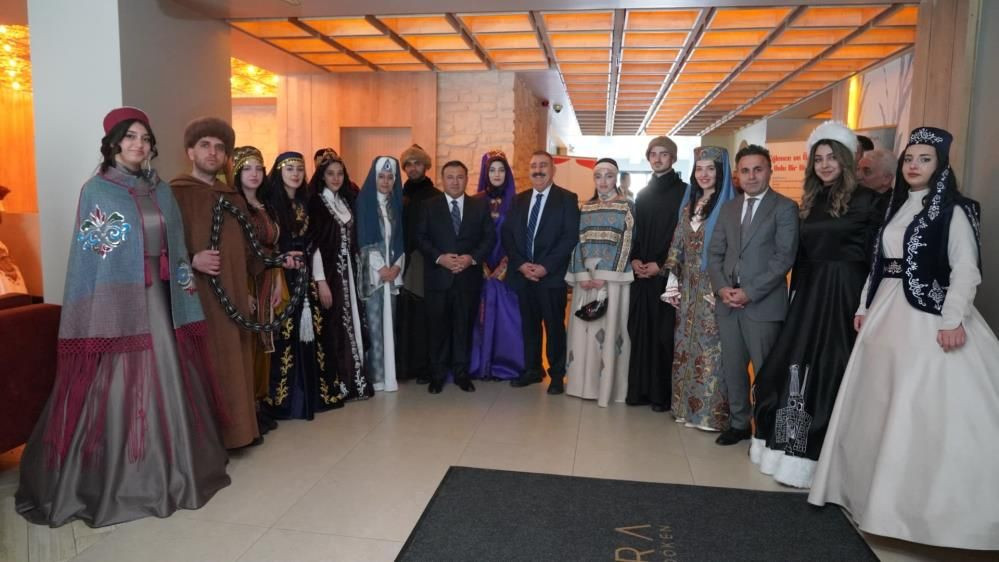 Palandöken’in eteğinde Türk motifleri defilesi görsel şölen sundu - Sayfa 7