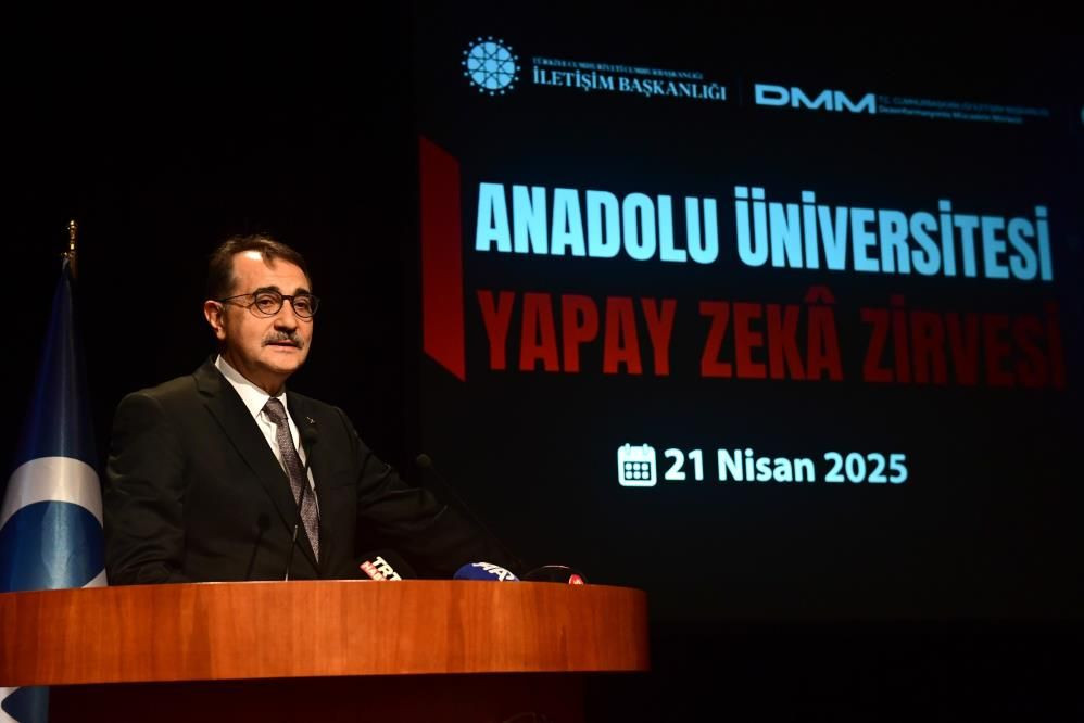 Eskişehir’de yapay zekâ zirvesi: Geleceğin teknolojisi masaya yatırıldı - Sayfa 5