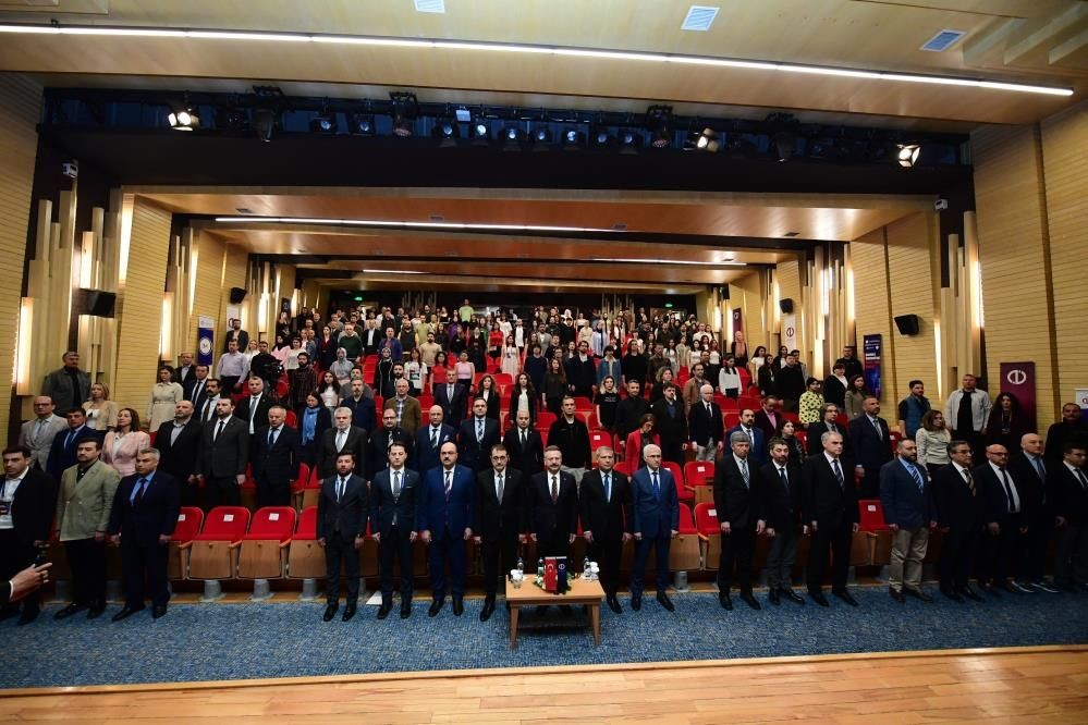 Eskişehir’de yapay zekâ zirvesi: Geleceğin teknolojisi masaya yatırıldı - Sayfa 3