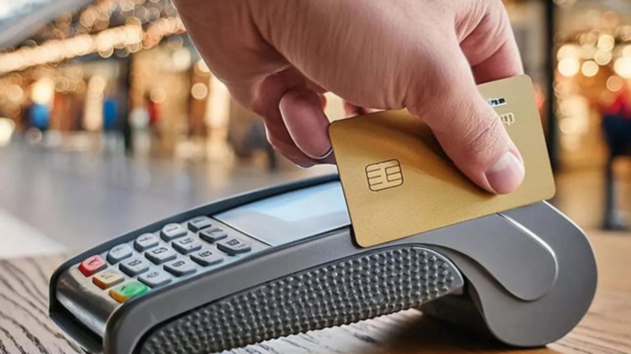 Kartlı ödemeler rekor kırdı! Mart’ta 1,75 trilyon TL harcama - Sayfa 1