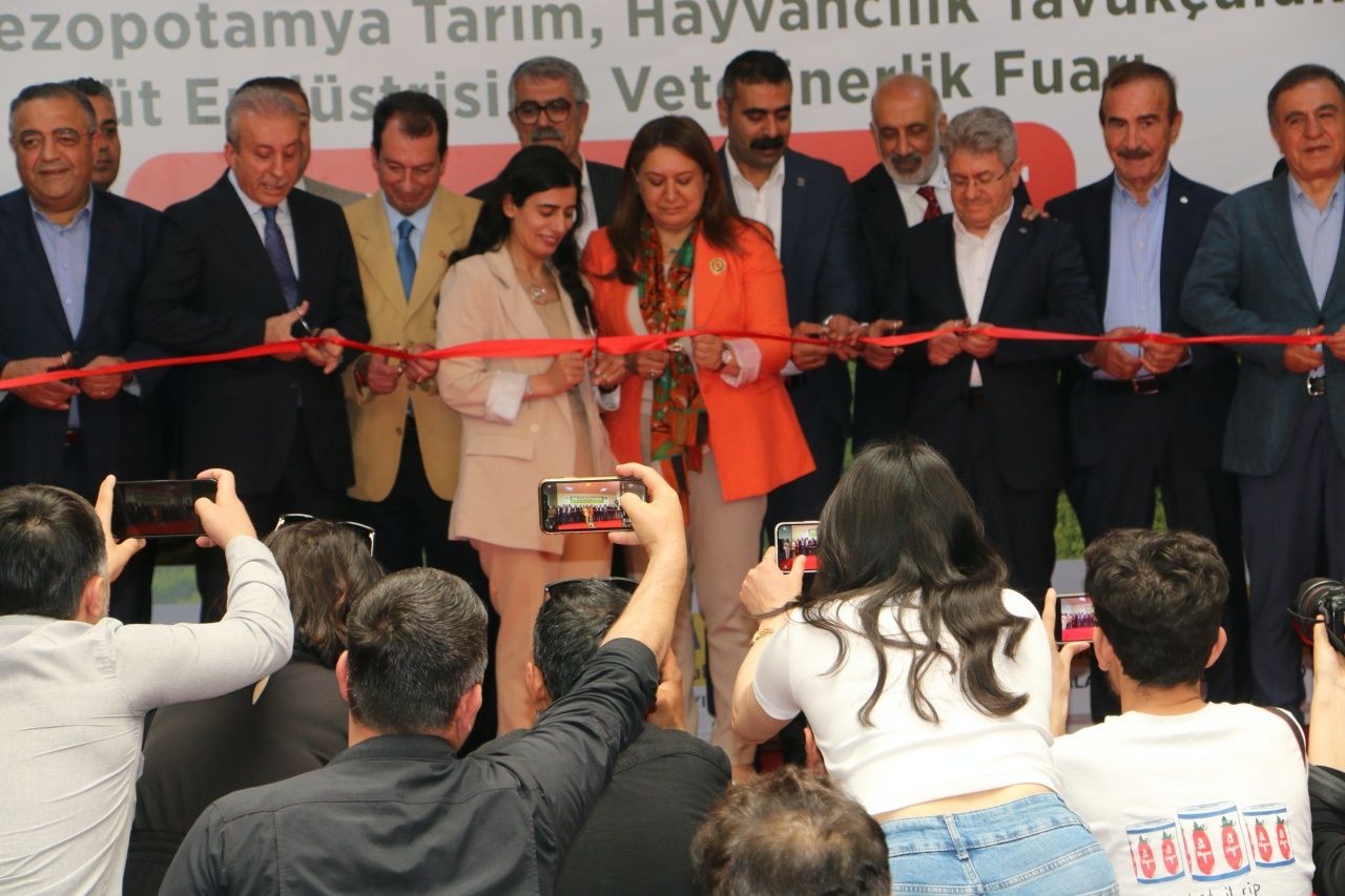Diyarbakır’da 16. Mezopotamya Tarım ve Hayvancılık Fuarı kapılarını açtı! 300 marka, 140 bin ziyaretçi bekleniyor - Sayfa 1