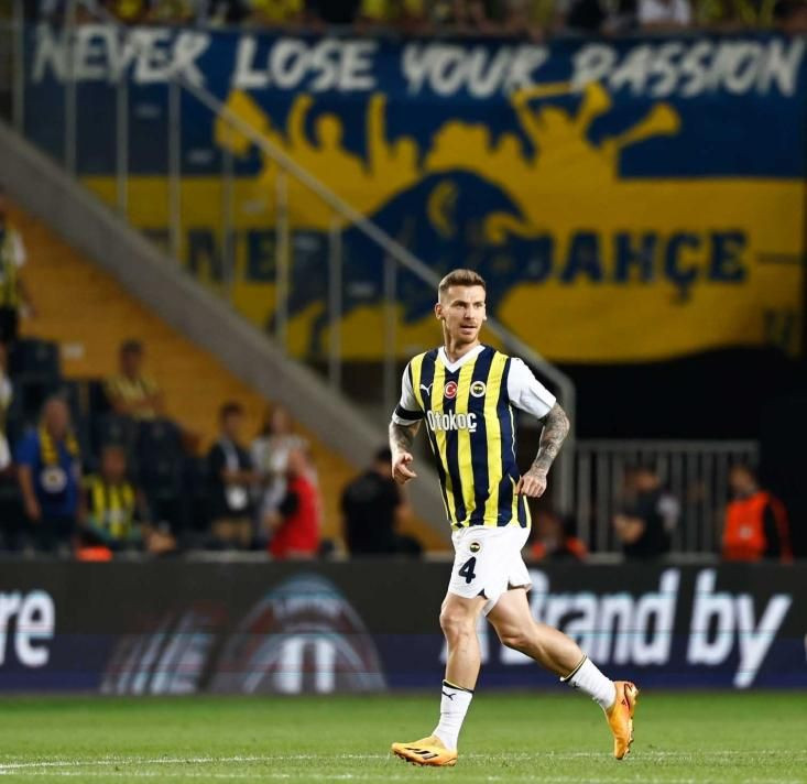 Fenerbahçe'de ipler tamamen koptu: 11 futbolcunun bileti kesildi! Sezon sonu yolcular - Sayfa 8