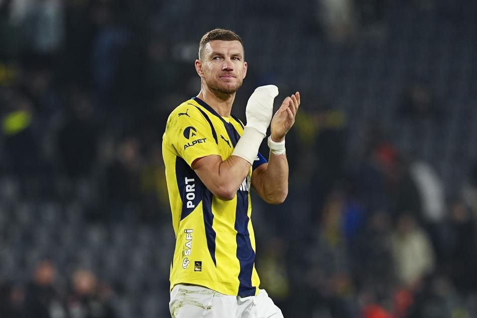 Fenerbahçe'de ipler tamamen koptu: 11 futbolcunun bileti kesildi! Sezon sonu yolcular - Sayfa 14