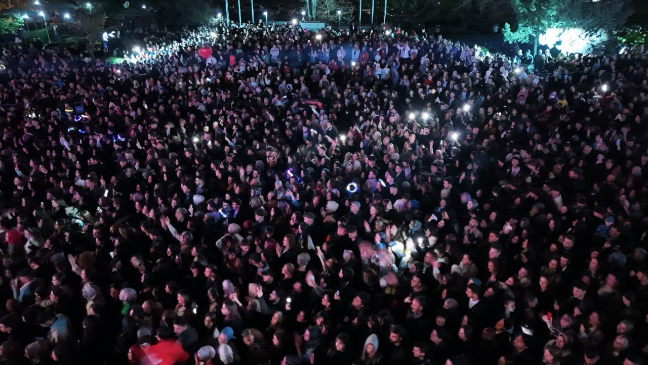 Rafet El Roman’la Kırıkkale’de 23 Nisan coşkusu: Meydan doldu taştı - Sayfa 5