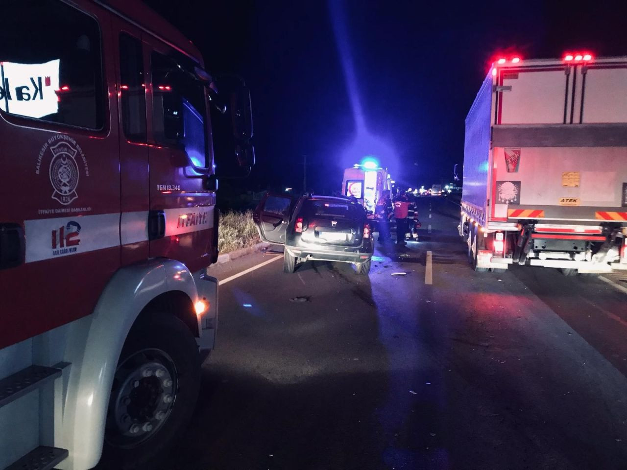 Ayvalık’ta feci kaza! Traktöre çarpan otomobil 1 can aldı, 2 yaralı - Sayfa 3