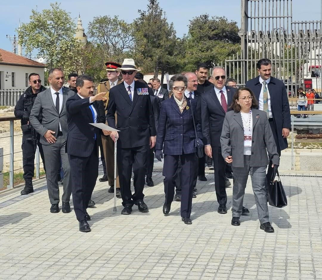 Kraliyet Prensesi Anne, Çanakkale’de Seddülbahir Kalesi’ni ziyaret etti - Sayfa 5