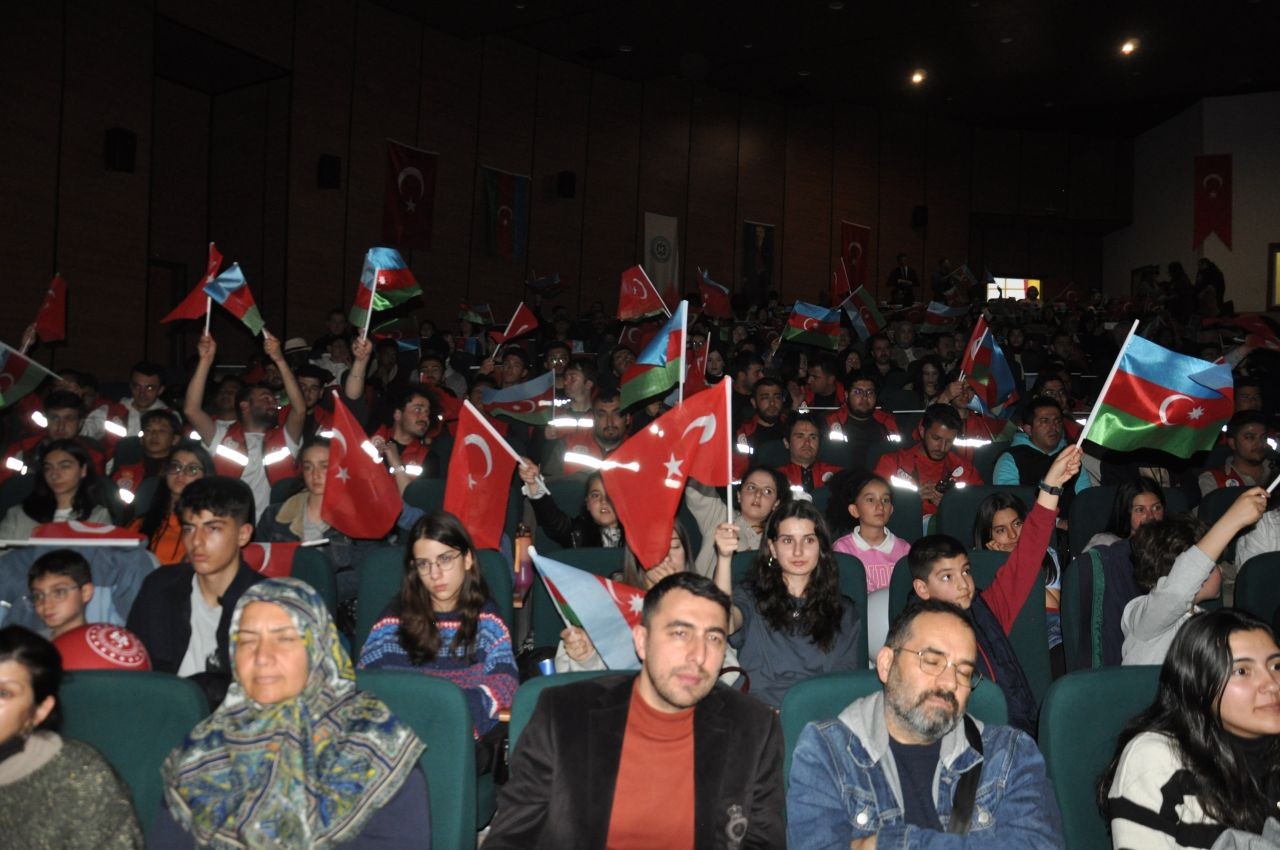 Kars’ta dostluk rüzgârı: Azerbaycan-Türkiye Kültür Buluşması coşkuyla geçti - Sayfa 2