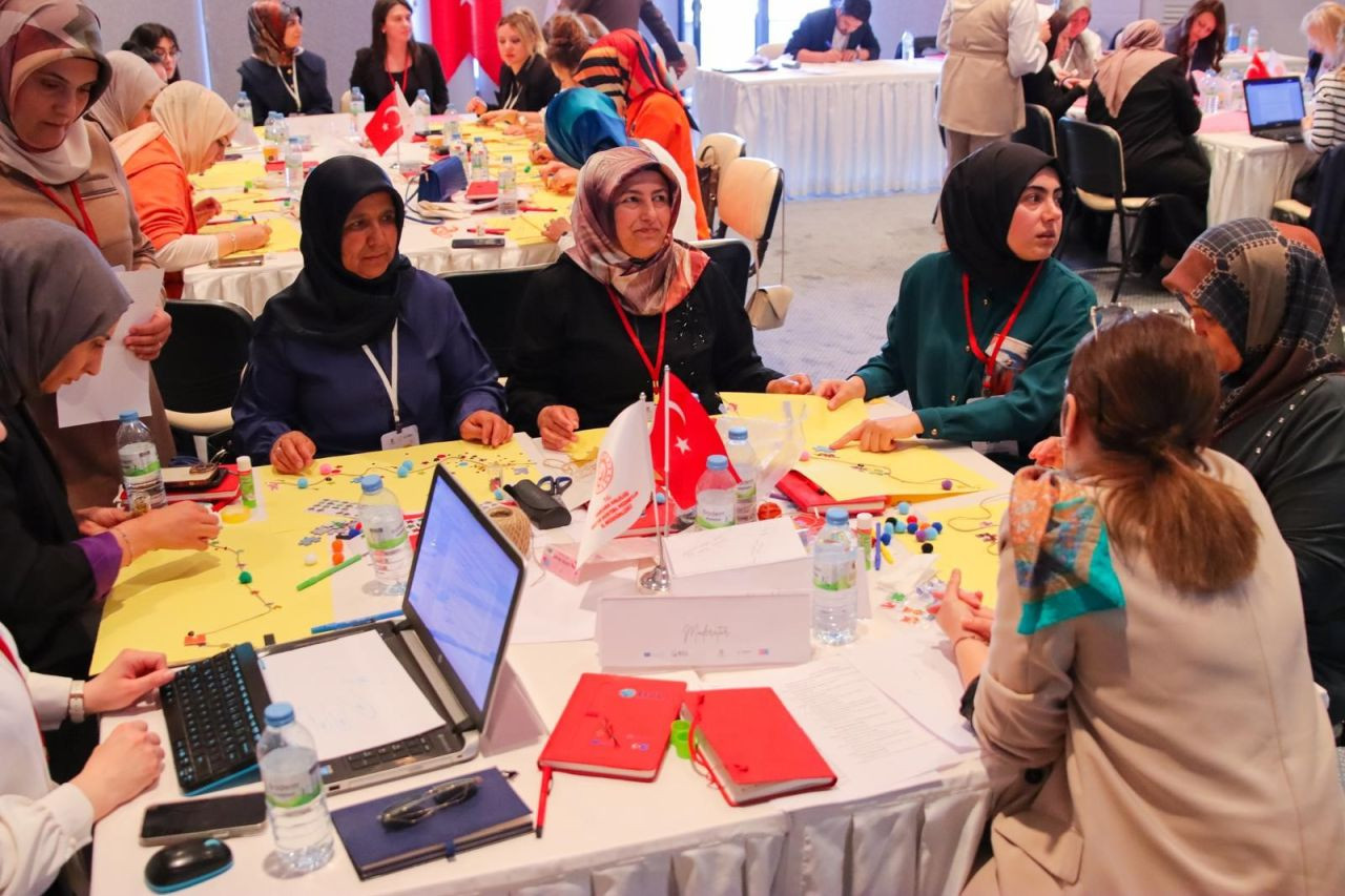 Şehit aileleri ve gaziler "Yas Süreci ve Yeniden Hayata Tutunmak" projesiyle buluştu - Sayfa 5