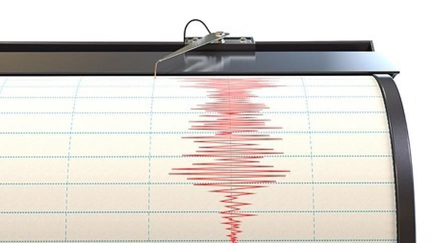 Ahmet Ercan’dan yürekleri ağıza getiren sözler: 4.3’lük deprem mide bulandırdı, uyumayacağım! - Sayfa 3