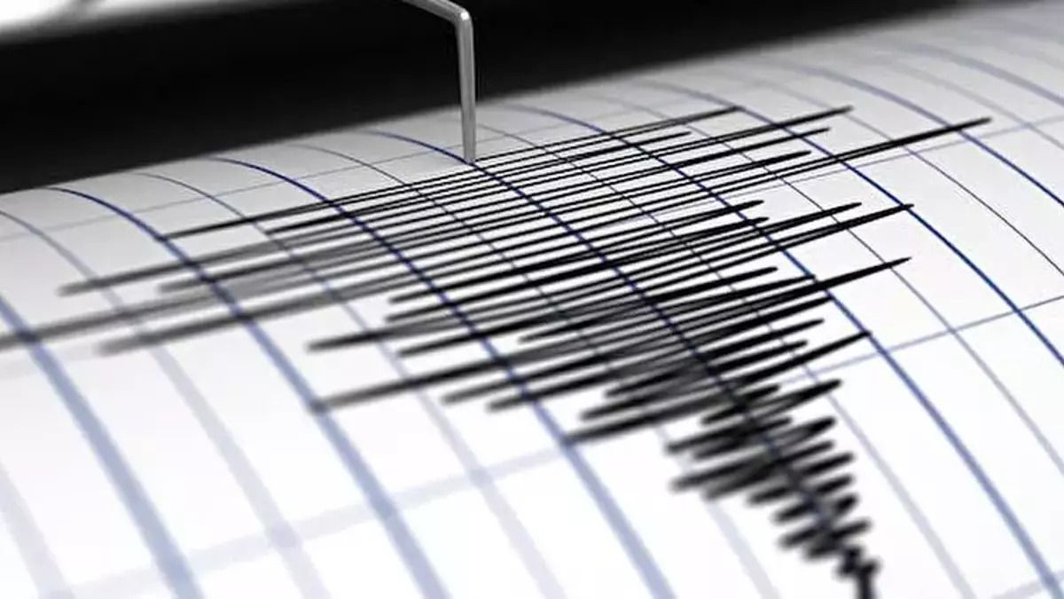Ahmet Ercan’dan yürekleri ağıza getiren sözler: 4.3’lük deprem mide bulandırdı, uyumayacağım! - Sayfa 6
