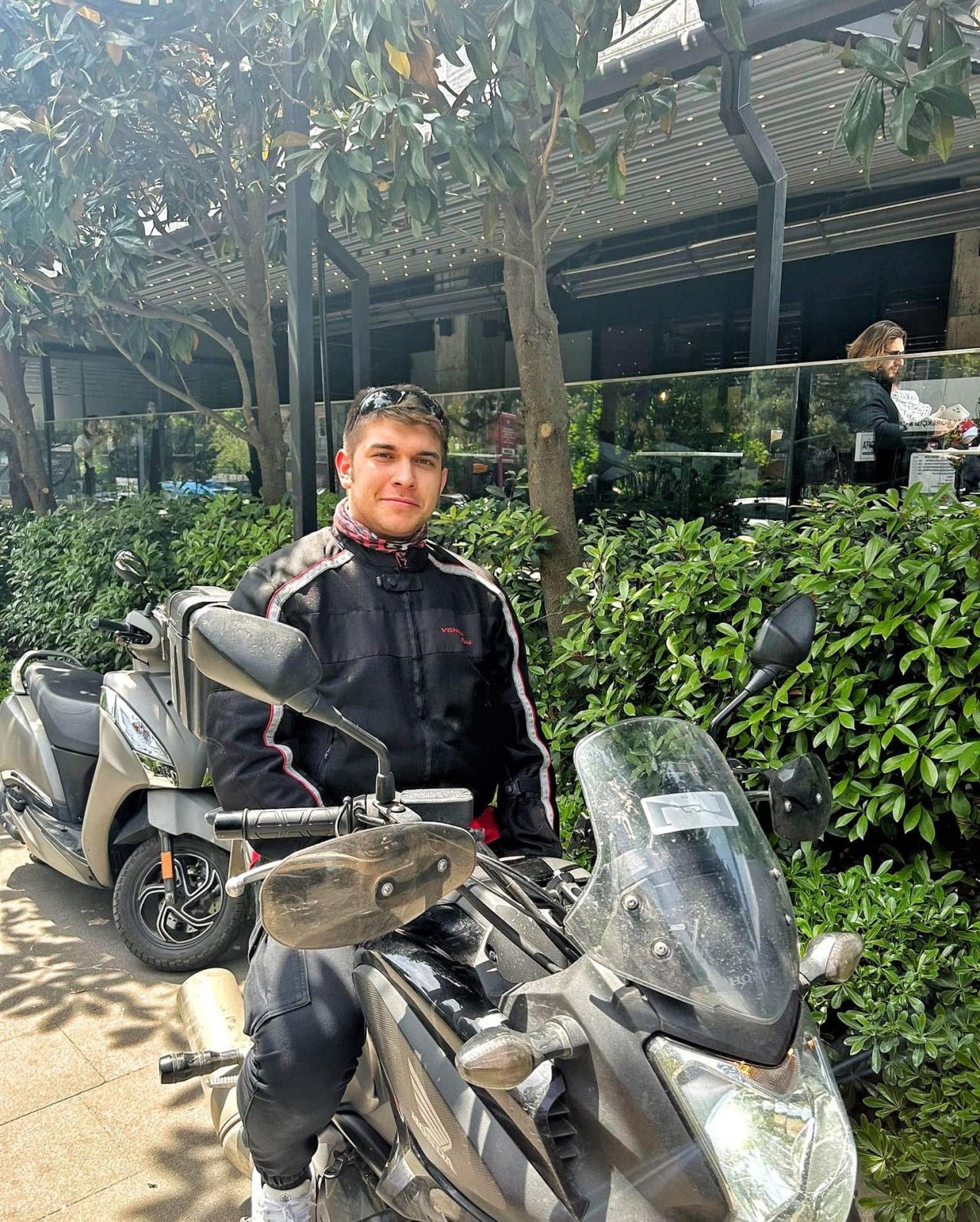 Astsubay Samet Sözkesen motosikletiyle Bomonti-Dolmabahçe Tüneli’ndeki kazada can verdi - Sayfa 3