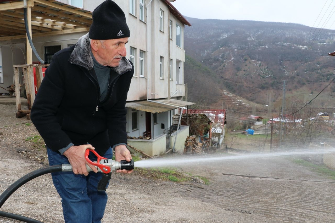 Amasya’nın örnek köyü! Her sokakta yangın vanası, sıfır atıkla başka bir köy - Sayfa 8