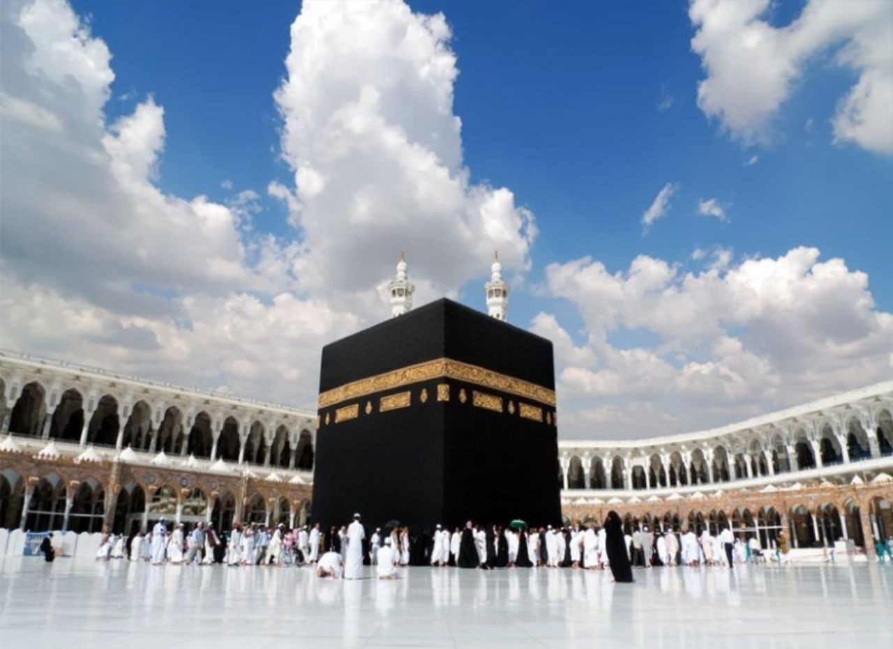 Suudi Arabistan'dan hac ibadeti için sıkı kurallar! İzinsiz girişe 5 bin dolar ceza ve 10 yıl yasak - Sayfa 1